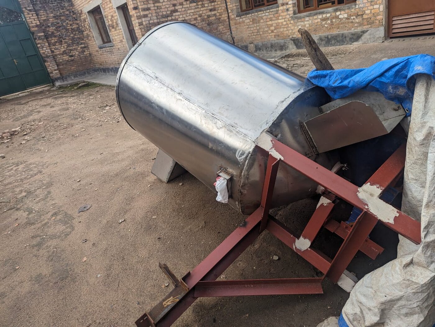 Stainless steel processing equipment used in the field